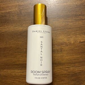 Daniel Stone Santal Noir Room Spray